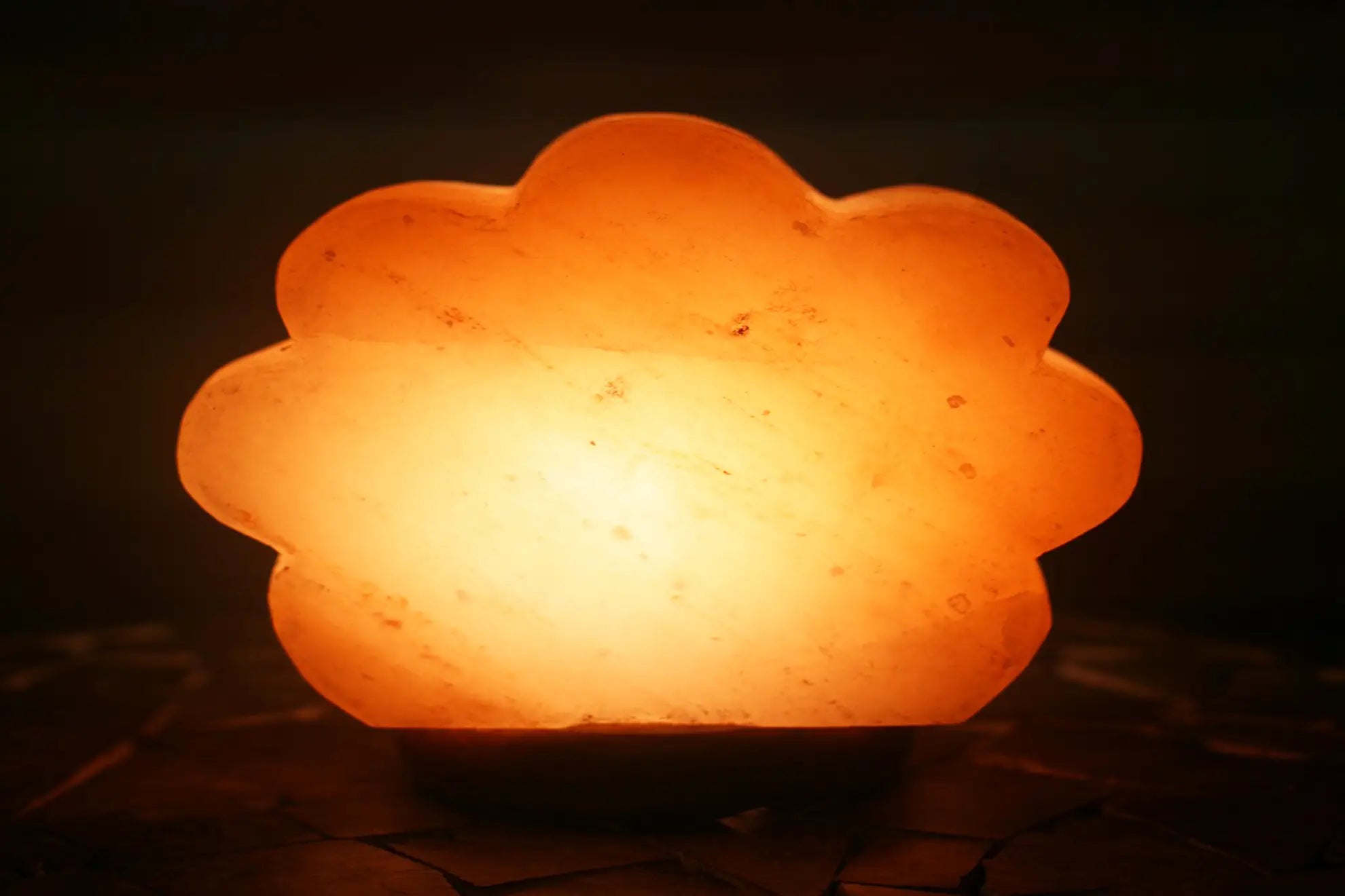 Glowing Cloud - Himalayan Salt lamp
