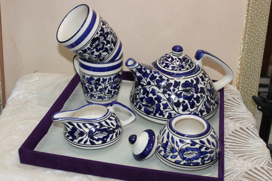 Cobalt Clever tea set collection